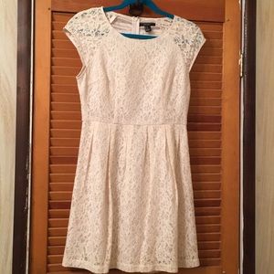 Forever 21 dress (m)